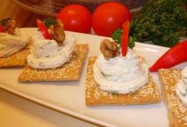 Feta Cheese Dip with Crackers Photo 1