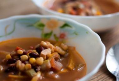 Mexican Style Vegan Soup Photo 1