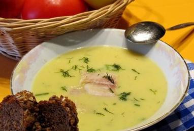Potato Cream Soup with Horseradish and Smoked Trout Photo 1