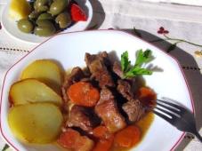 Beef Stew in the Red Wine Photo 11