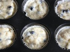 Blueberry Muffins with White Chocolate and Poppy Seeds Photo 6