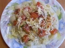 Pasta with Tomatoes and Cheese Photo 7