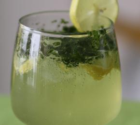 Lemon Cocktail Photo
