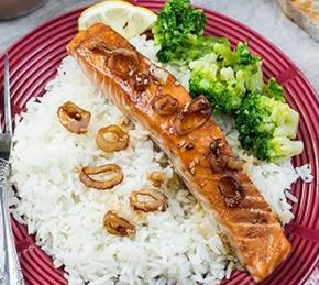Salmon in the Maple Syrup with Caramelized Onion Photo