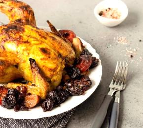 Valentine's Day Dinner Recipe - Chicken with Wine and Dried Fruits Photo