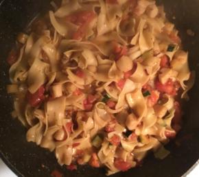 Pasta with Scallops, Zucchini, and Tomatoes Photo